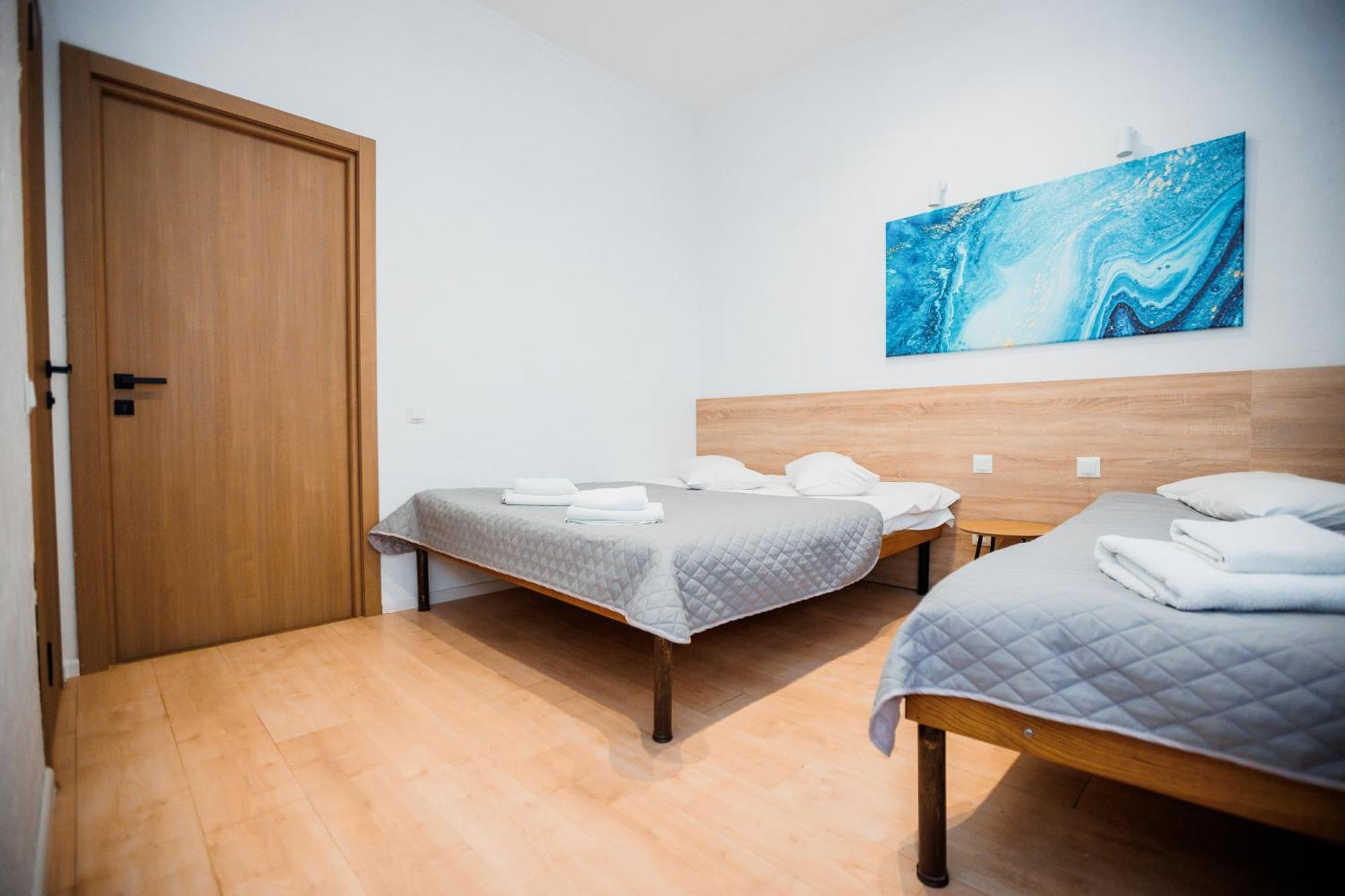 Staryi Krakiv Hotel ลวีฟ ภายนอก รูปภาพ